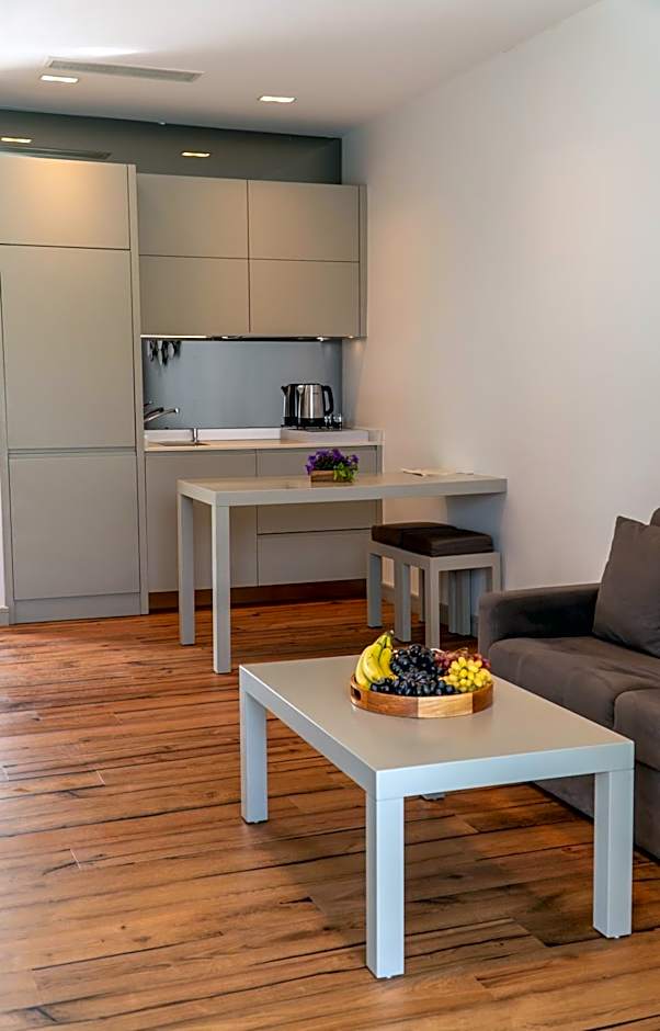 Z-Villas Beach Hotel