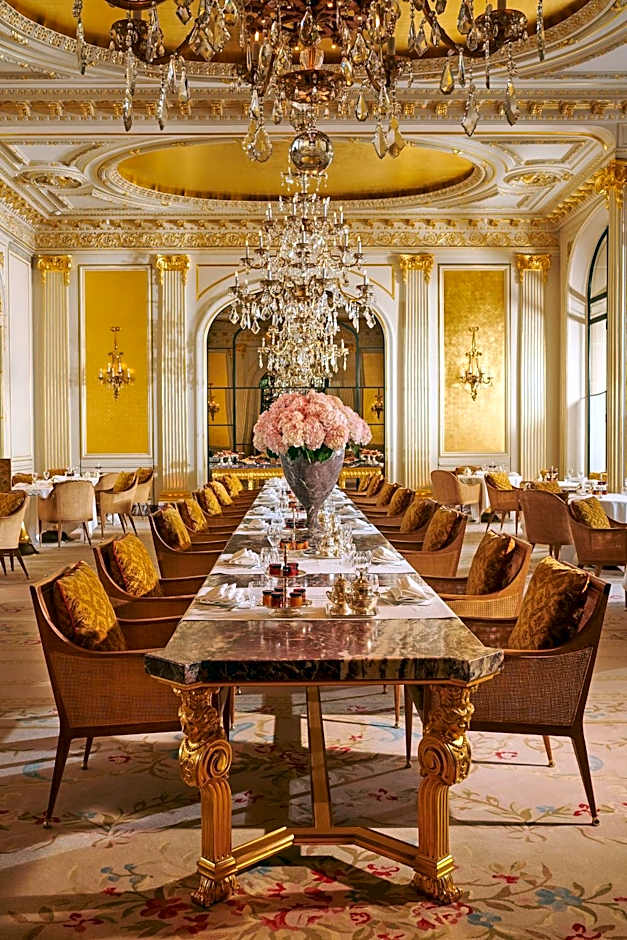 Hotel Plaza Athenee - Dorchester Collection