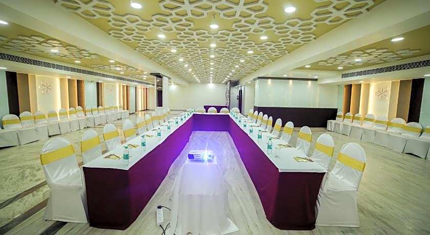 Raj Park - Hill View