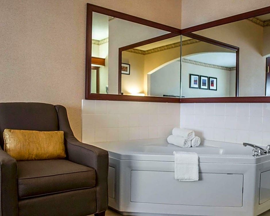 Comfort Suites Portland Southwest