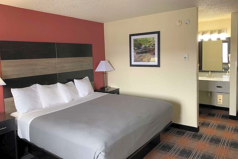 Baymont by Wyndham Waupun