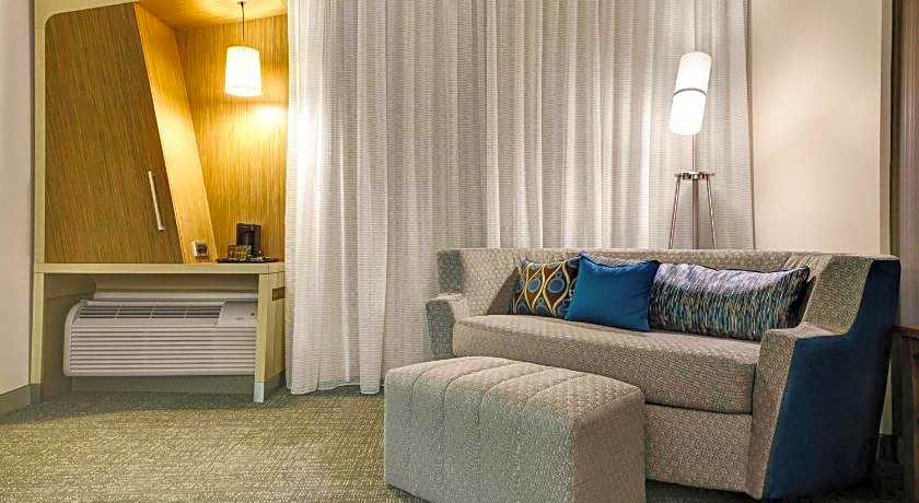 Courtyard by Marriott New Orleans Westbank/Gretna