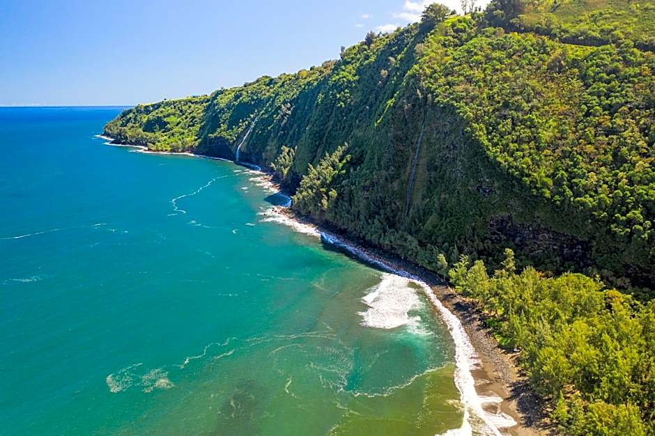 Waipi'o Lodge