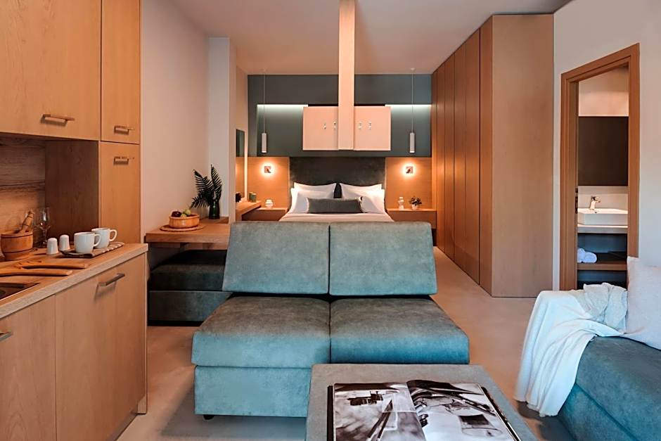 Chronos Hotel
