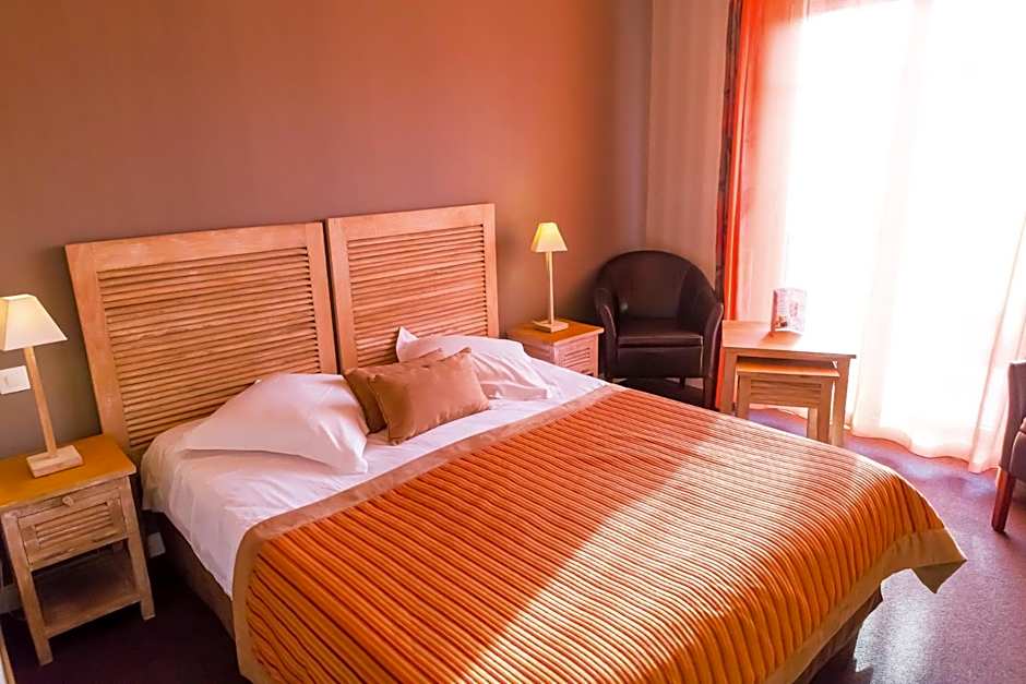 Almoria Hôtel & SPA