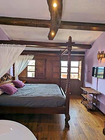 Double Room with Spa Bath