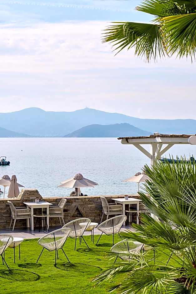 Liana Beach Hotel & Spa