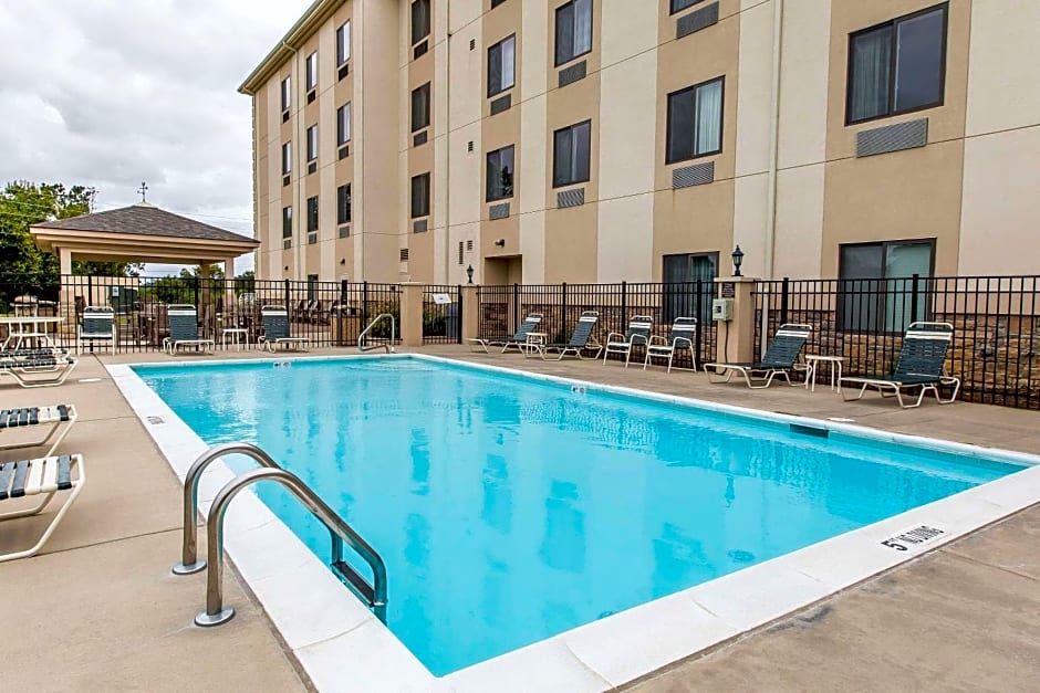 Sleep Inn & Suites Mount Olive North