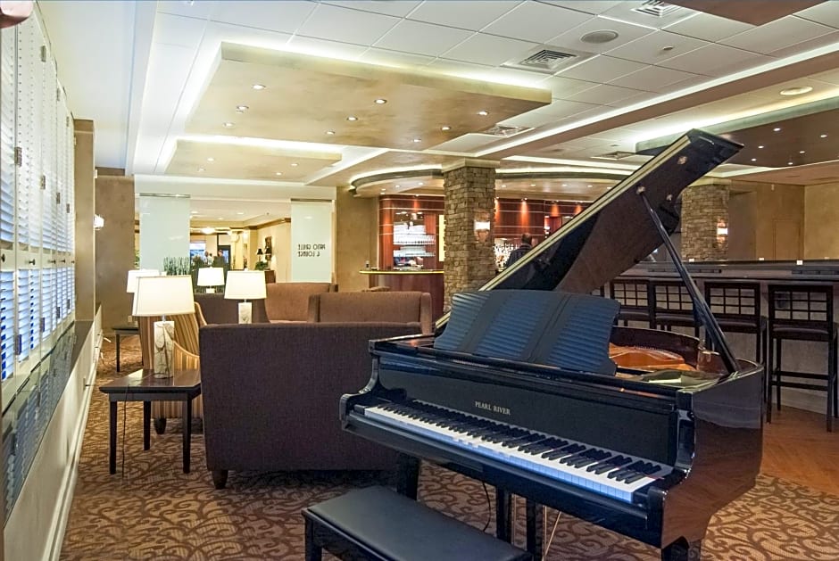 Crowne Plaza Executive Center Baton Rouge By IHG