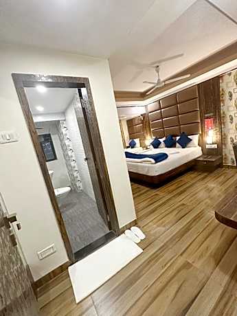 Triple Bed - AC Room