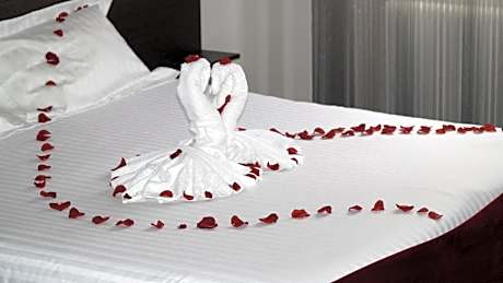 Double Room with Extra Bed and Balcony