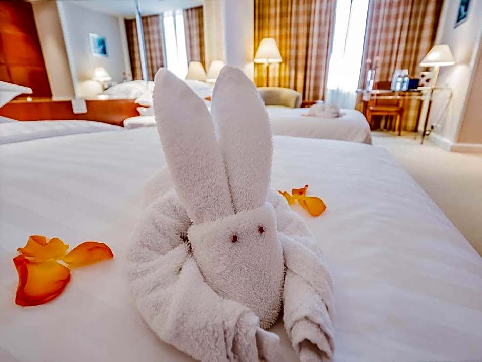 Kai Wah Plaza International Hotel