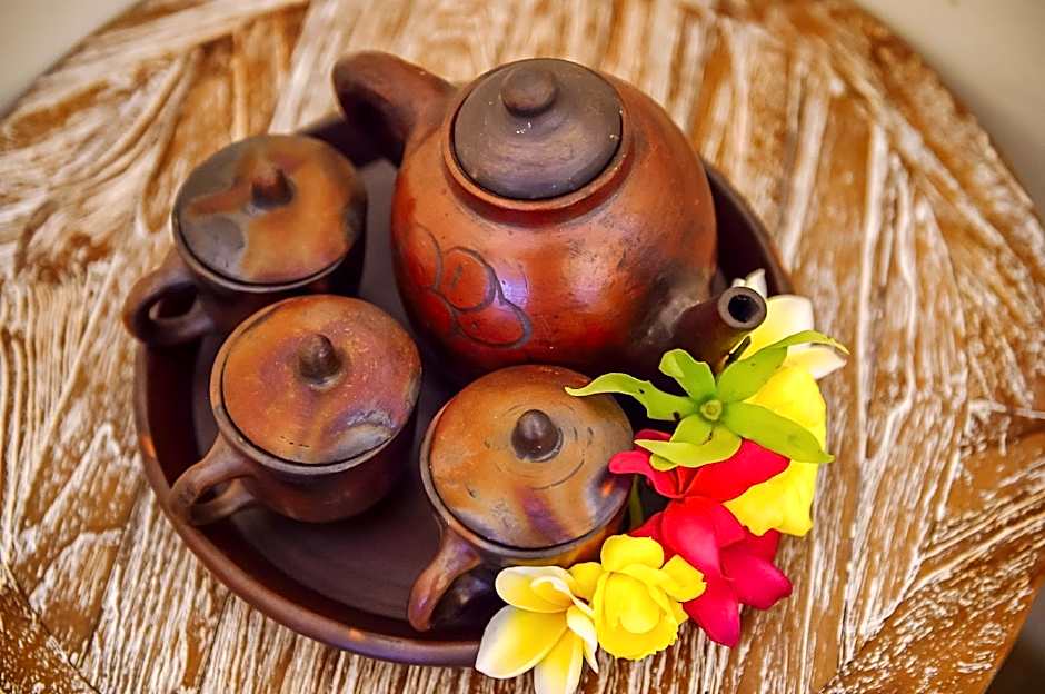 Uma Shanty Near to Lempuyang