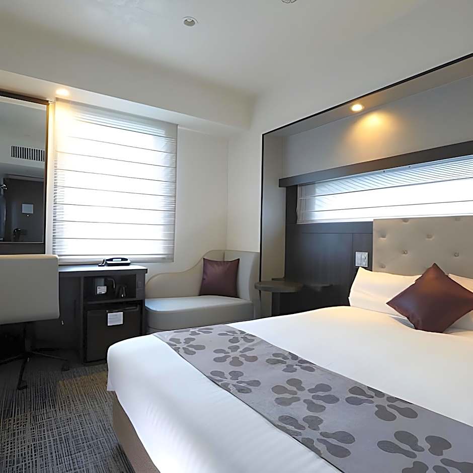 VIA INN UMEDA - JR WEST GROUP