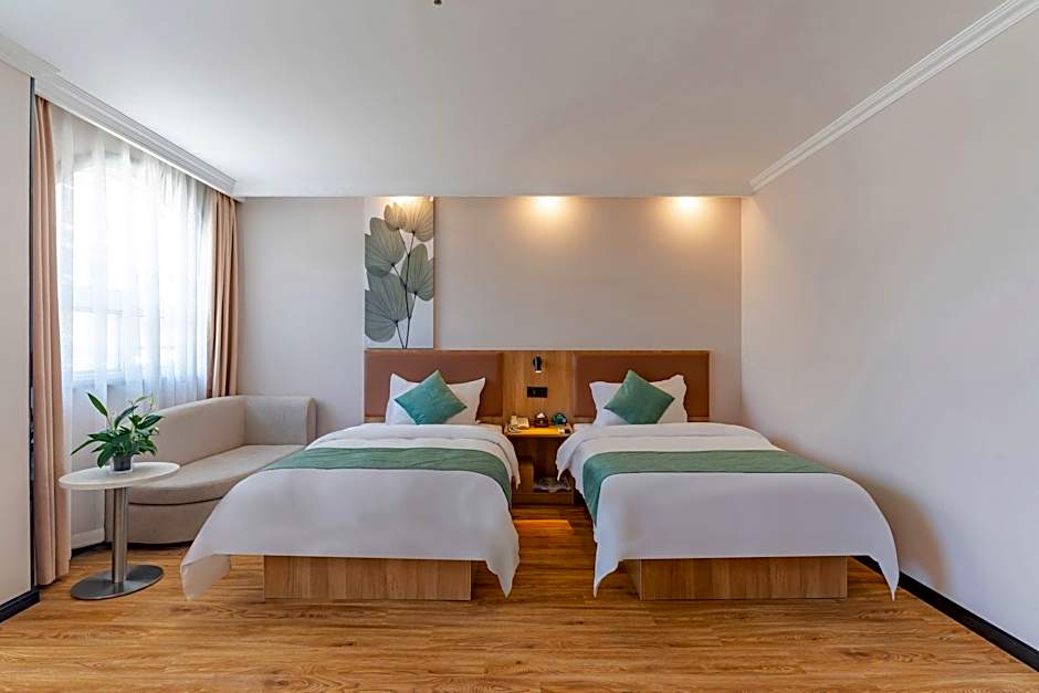 GreenTree Inn Anhui Province Anqing Guangcai Big Market Bus Terminal Business Hotel