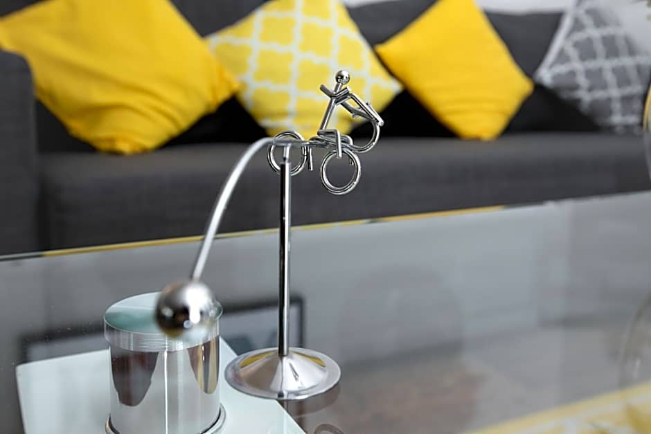 KVM - City Apartments - Contractors - Town Centre by KVM Stays