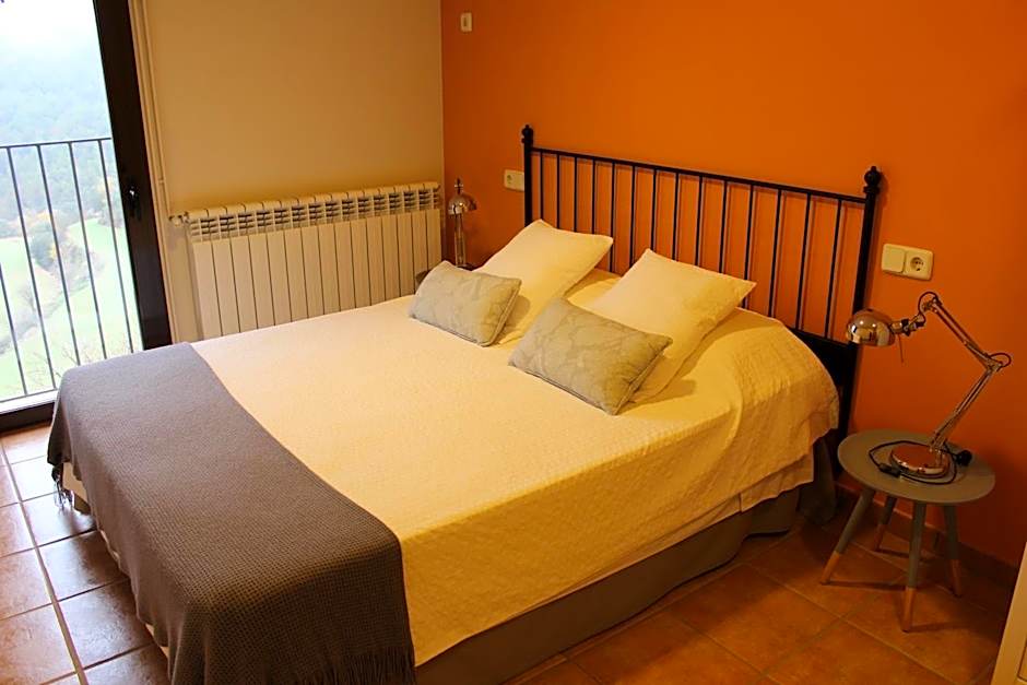 Castell de Ceuró. Hotel Rural