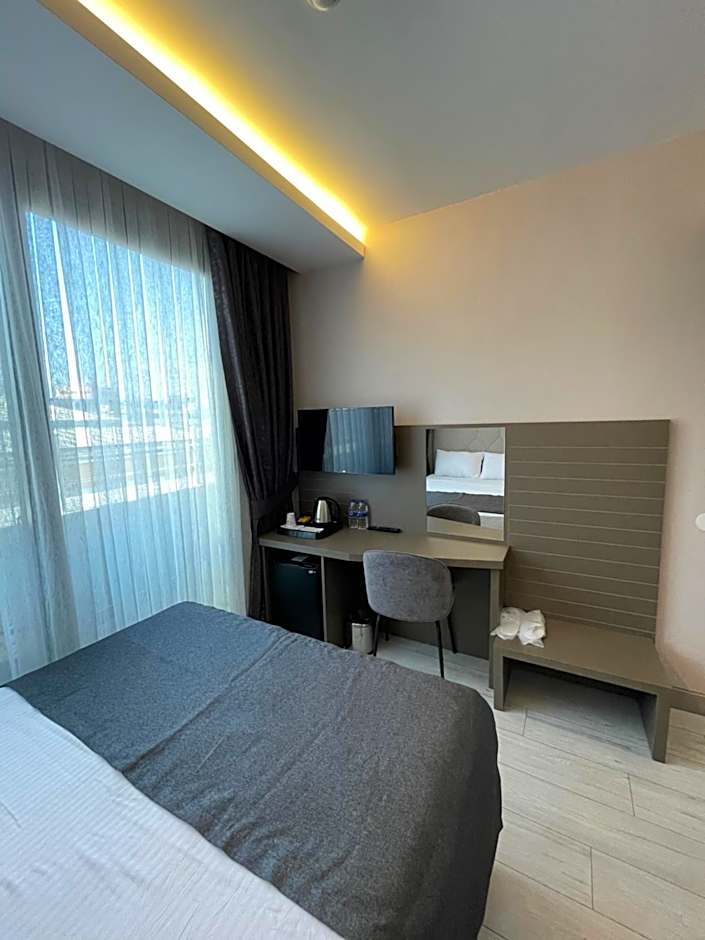 Mithras Hotel