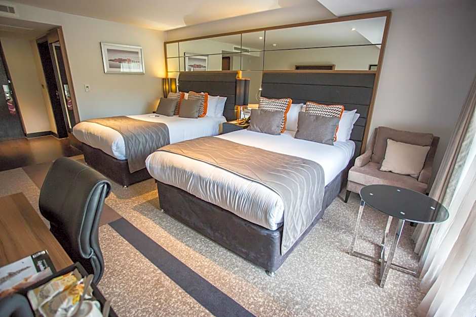 Crowne Plaza Gerrards Cross By IHG