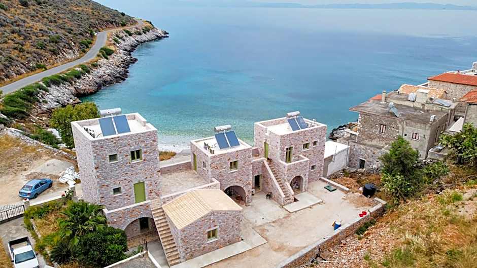 Arapis Rooms & Suites