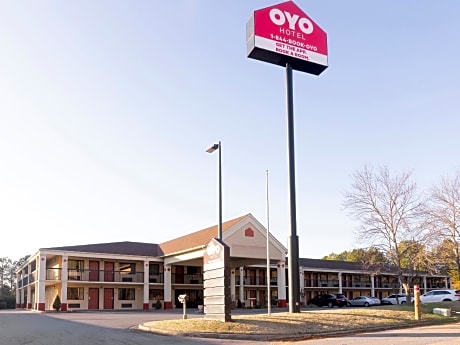 Days Inn by Wyndham Adairsville