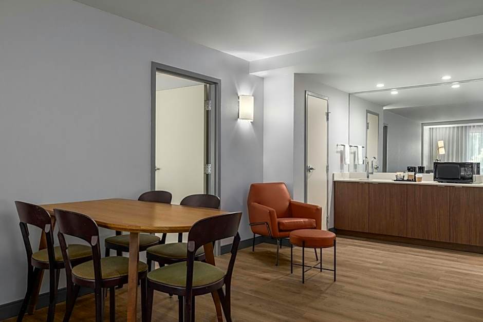 Courtyard by Marriott Hershey Chocolate Avenue