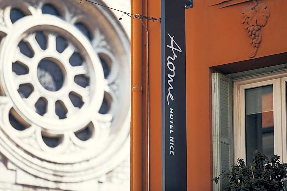 Arome Hotel