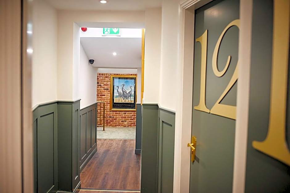 Three Cranes Serviced Apartments