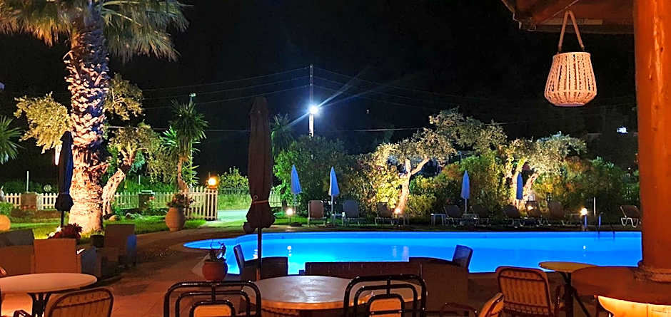 Phivos Hotel