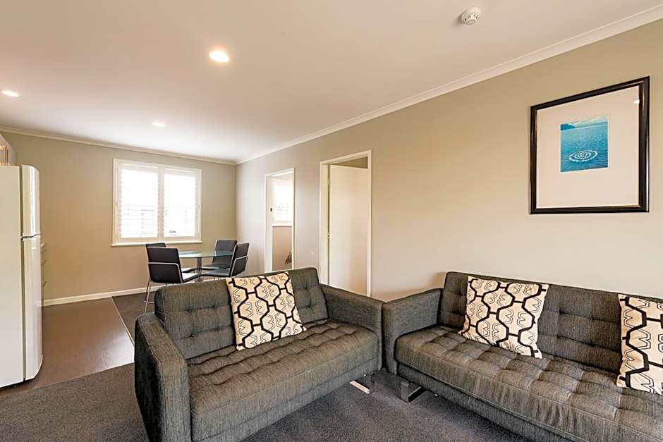 Suncourt Hotel & Conference Centre