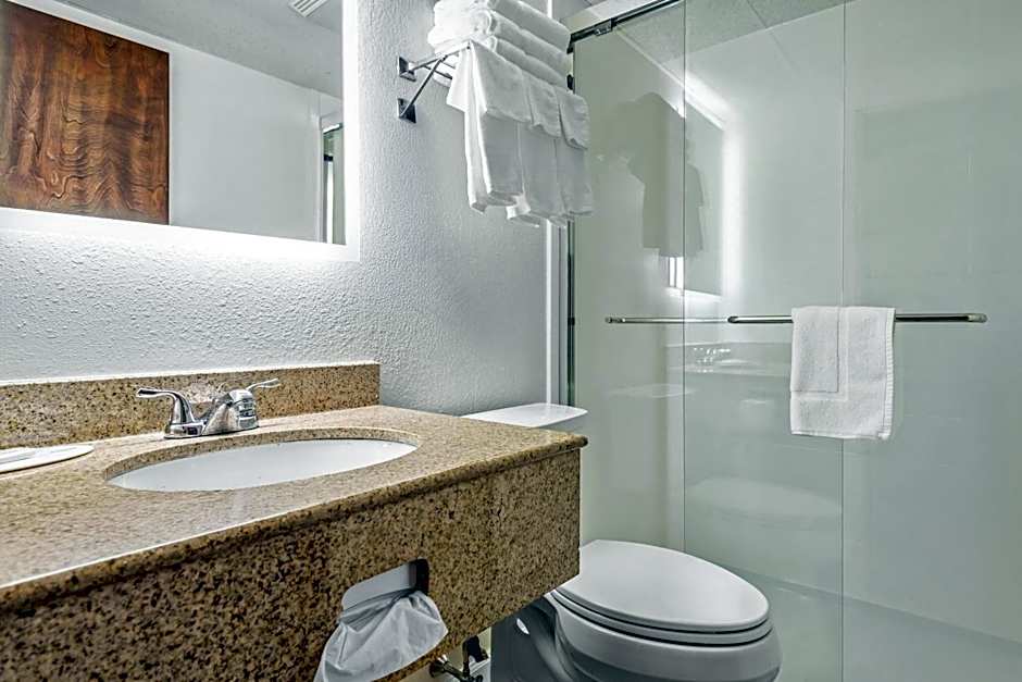 Days Inn by Wyndham Lancaster PA Dutch Country