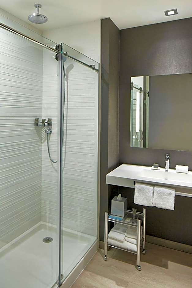 AC Hotel by Marriott Des Moines East Village