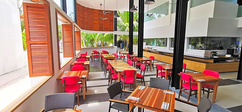 Ranthari Hotel and Spa Ukulhas Maldives