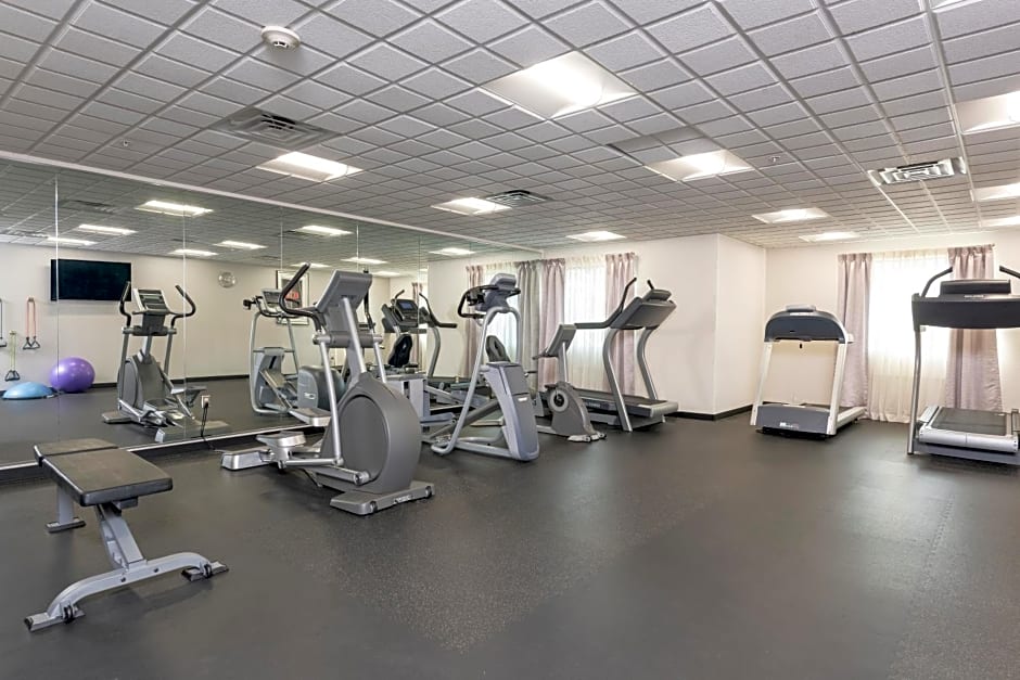Holiday Inn Express & Suites Columbus - Polaris Parkway / COLUMBUS By IHG