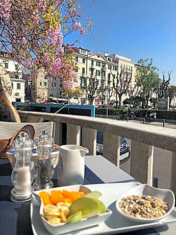 Seaview Luxury Retreat