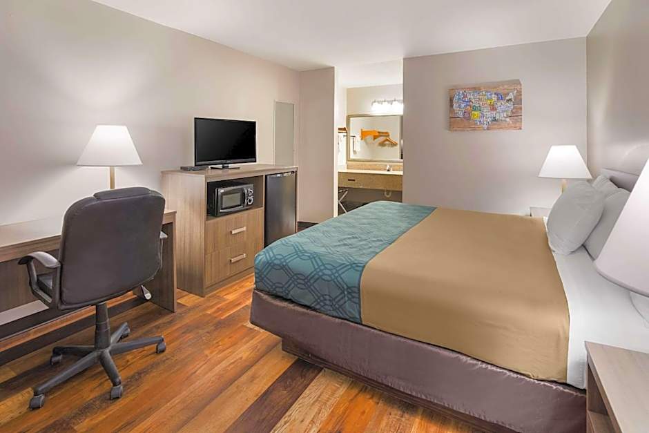 Econo Lodge Hendersonville