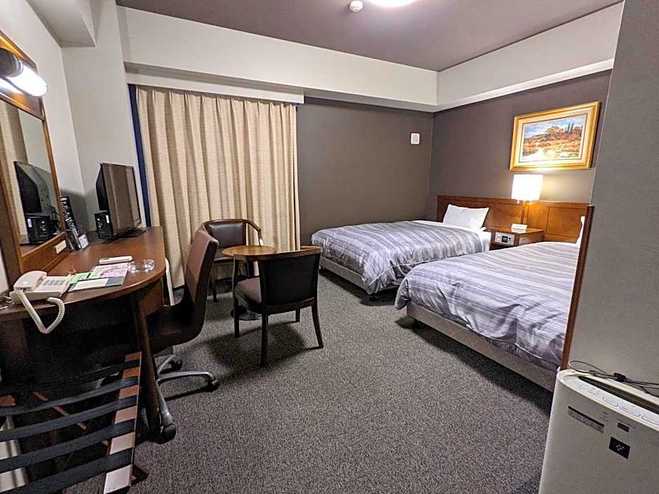 Hotel Route-Inn Hofu Ekimae