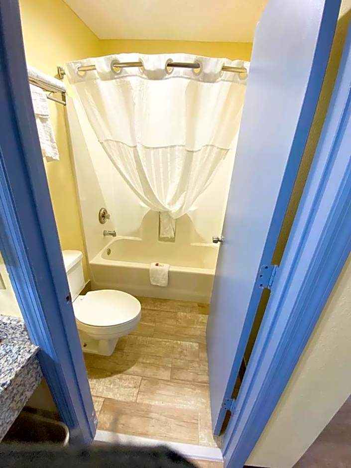 Days Inn by Wyndham Barnwell