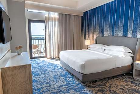 King Suite with Balcony and Harbor View