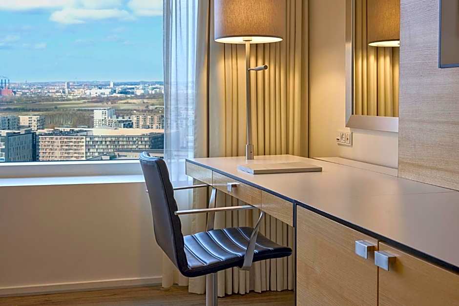 Crowne Plaza Copenhagen Towers By IHG