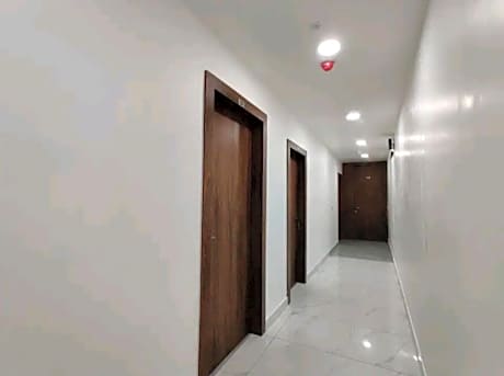 Hotel blue shine