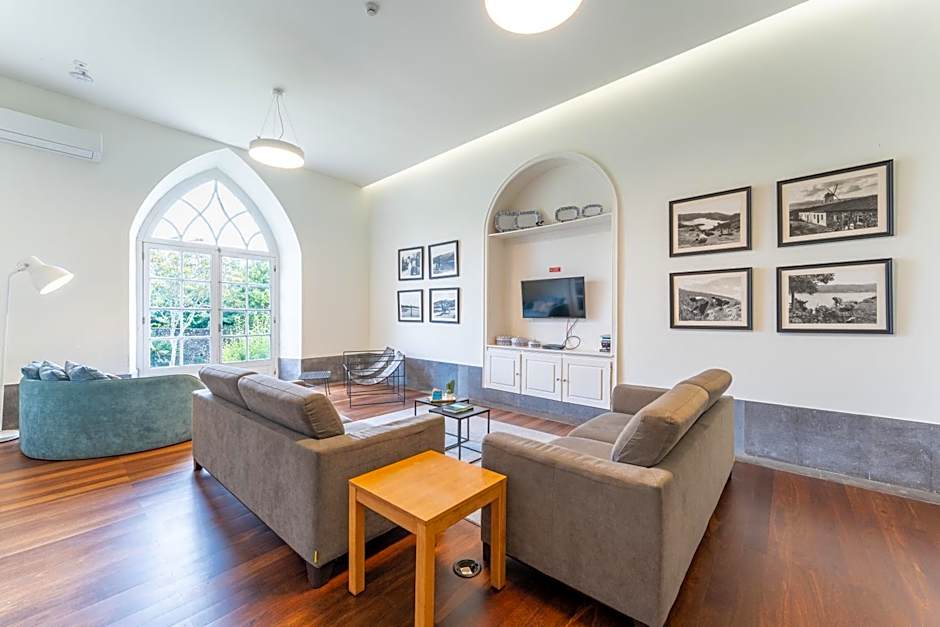 Azores Youth Hostels - Sao Miguel