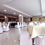 Convenient Grand Plus Hotel Suvarnabhumi