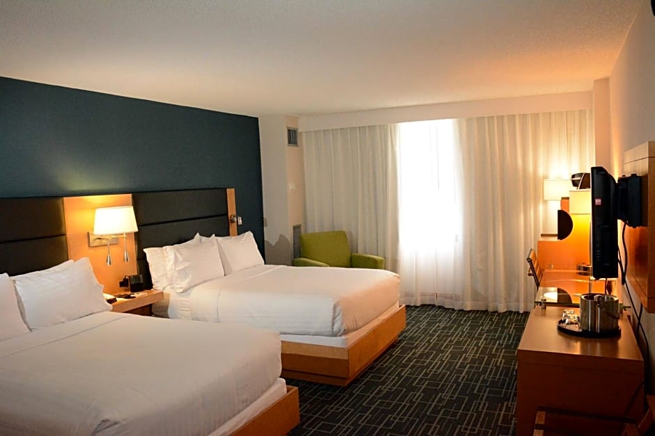 Holiday Inn Express Stamford, an IHG Hotel