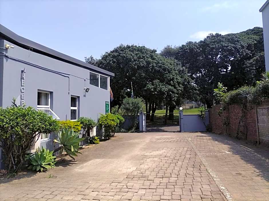 Essenwood Park Hotel