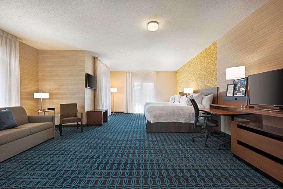 Fairfield Inn & Suites by Marriott Charlottesville Downtown/University Area