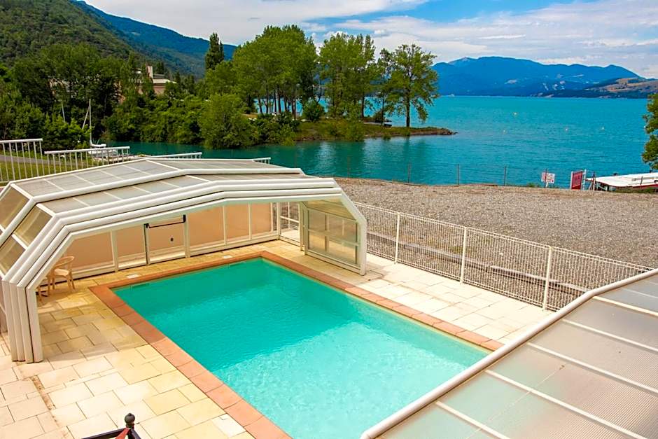 Hôtel Les Flots Bleus