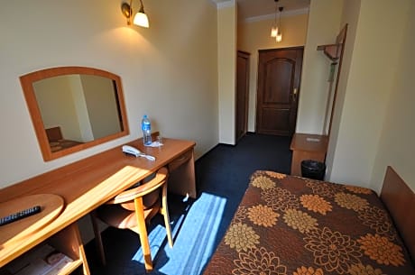 Small Single Room