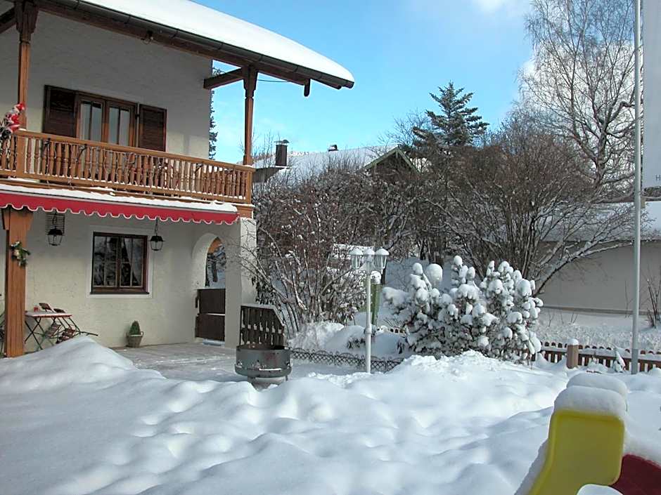 Hotel-Restaurant Zum Hirschhaus Inklusive Chiemgau Karte