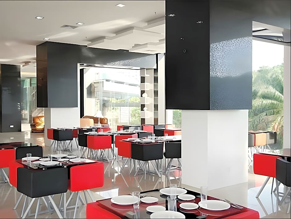 Kingston Hotel 18 @ KUL Sri Damansara